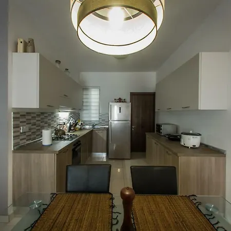 Modern Flat At Birkirkara