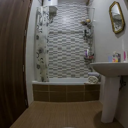 Modern Flat At Διαμέρισμα Μπιρκιρκάρα